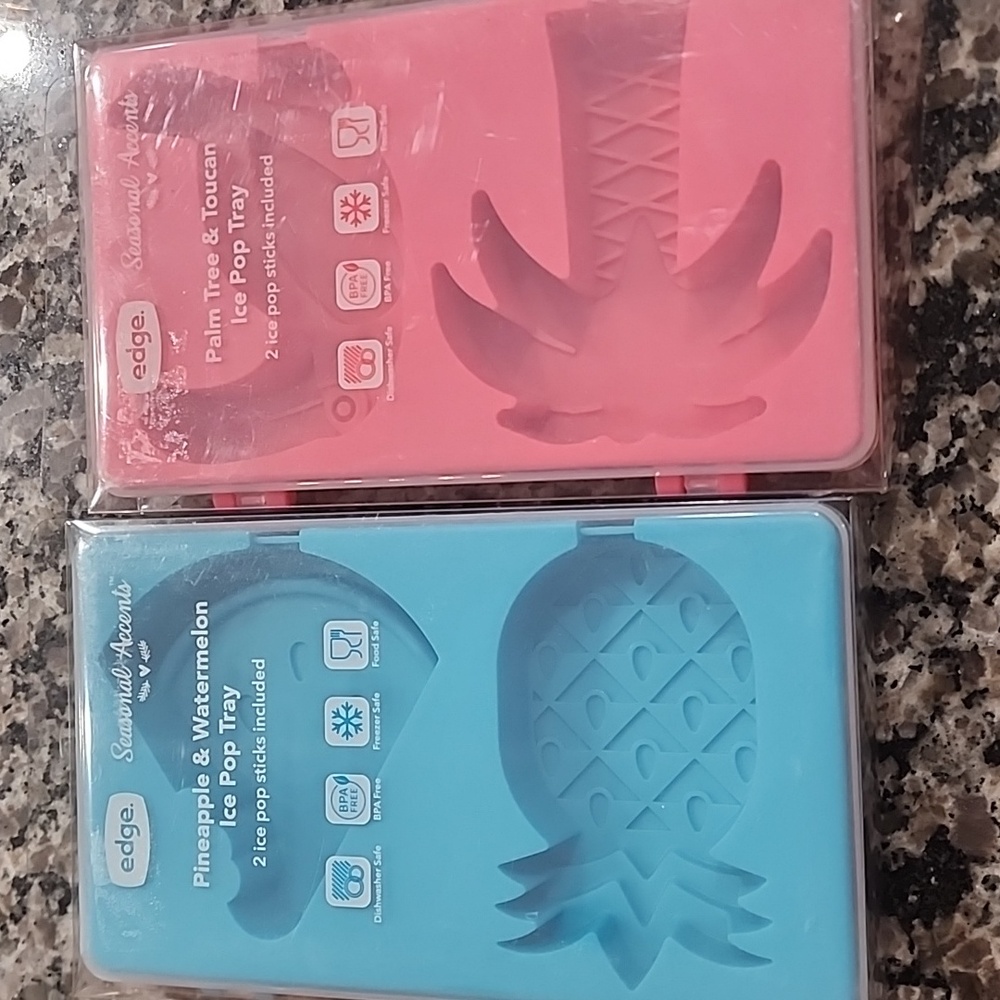 Edge Ice Pop Trays